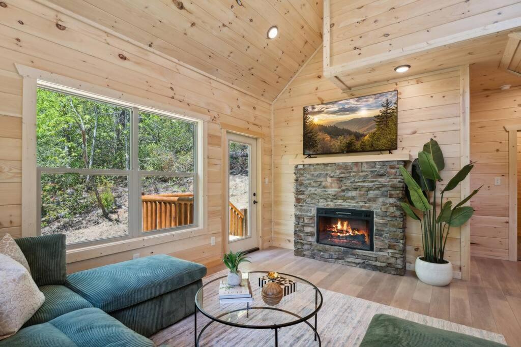 Baby Bear Den Villa Gatlinburg Exterior foto